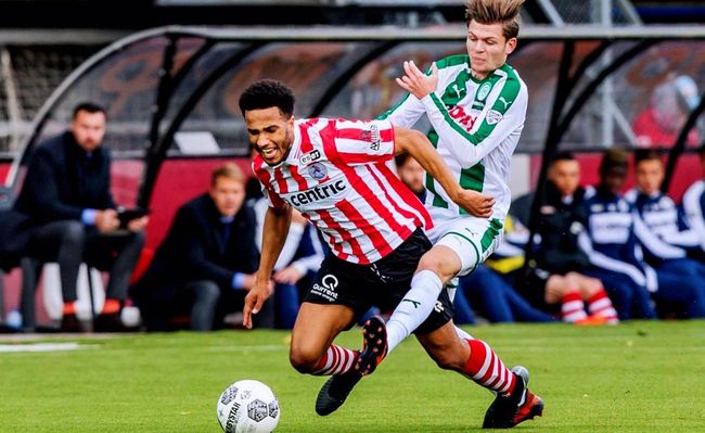 在赛场上孤 在赛场上孤